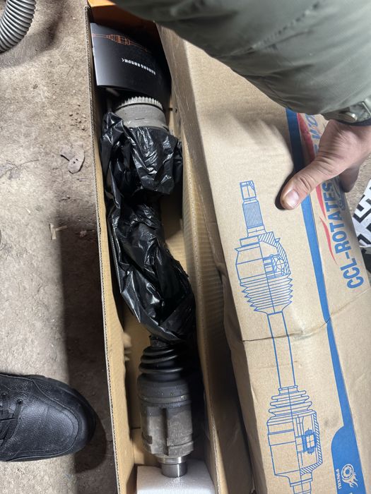 Продам запчасти на камри