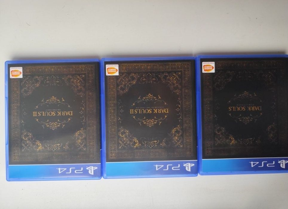 Игровая консоль ps4 Б/У