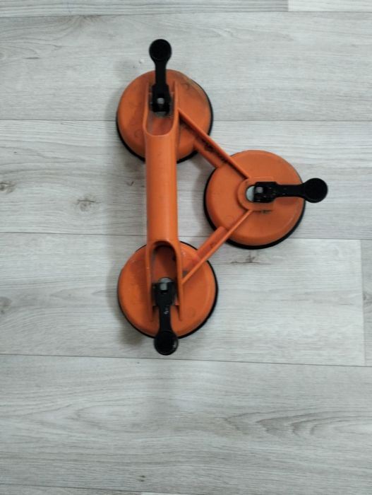 Присоска для кафеля или стекло