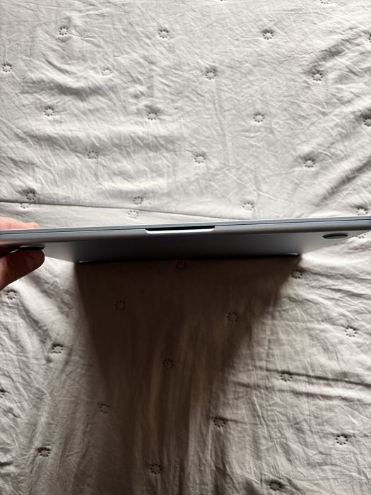 Macbook Air M4 13 inch, 2025 година