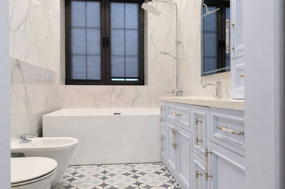 Продается дом 12 комнат, ориентир: Центр Луначарского, 900м²
