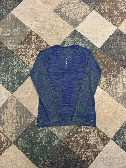 Дамска блузка Nike Dri-Fit