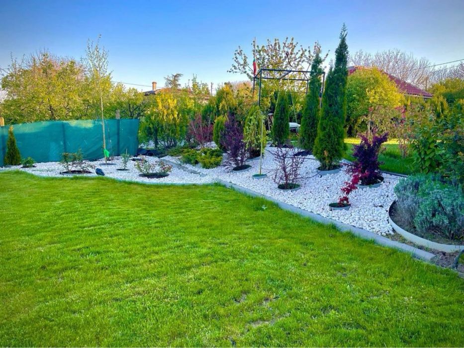 Дава се под наем Къща в Варна, Младост 2 - 240 кв.м за 510 € - Снимка #12