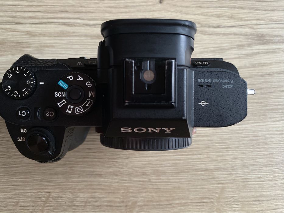Продавам Sony a7s2