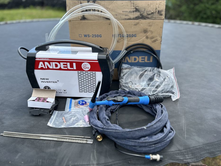 Заваръчен апарат Andeli Tig 250g Pro / нов