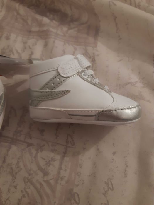 Нови буйки Фила/Fila 3-6 месеца