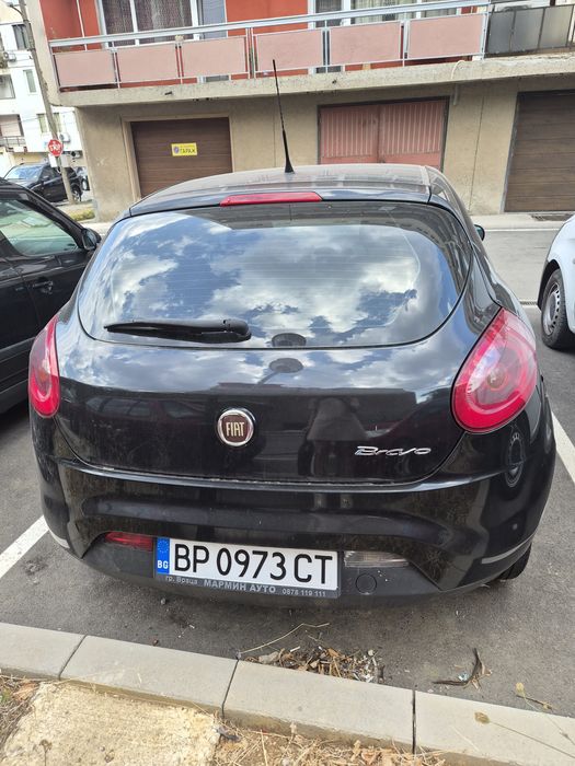 Fiat Bravo 1.4 i (90 к.с.) | 2009 г. | Регистриран, Напълно Обслужен и Готов за Каране!