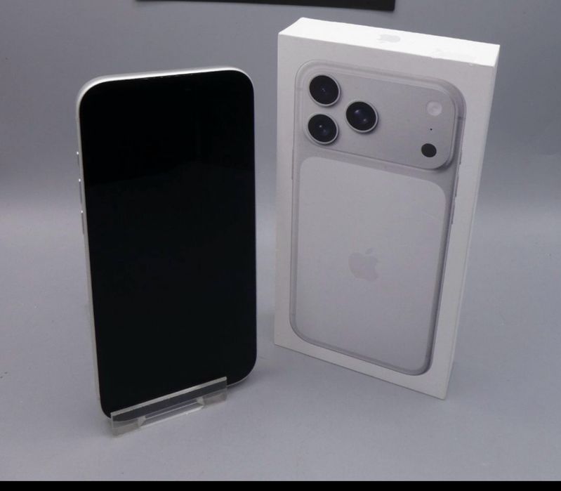 iPhone 17 Pro Max – 256 GB – Silver