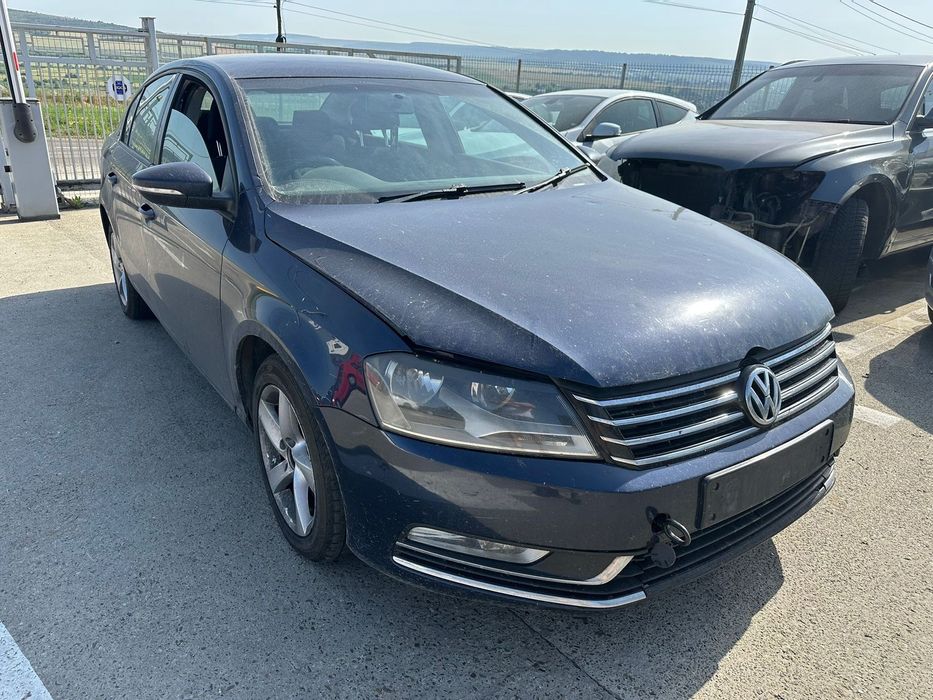 Dezmembrez / Dezmembrari / Piese / Accesorii Vw passat b7 2.0 tdi cffb 2011 berlina