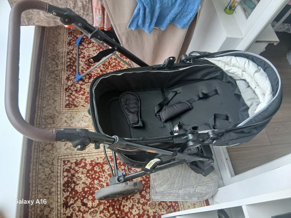 Коляска с автокреслом