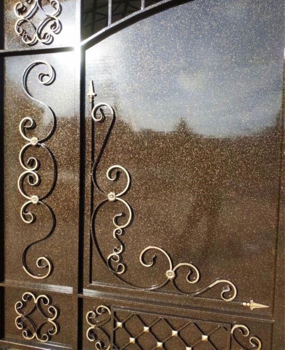 Покраска ворота забор