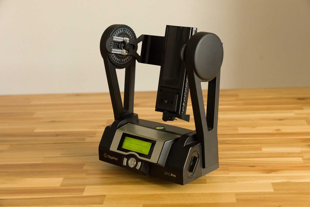 Cap foto robotizat Gigapan Epic PRO