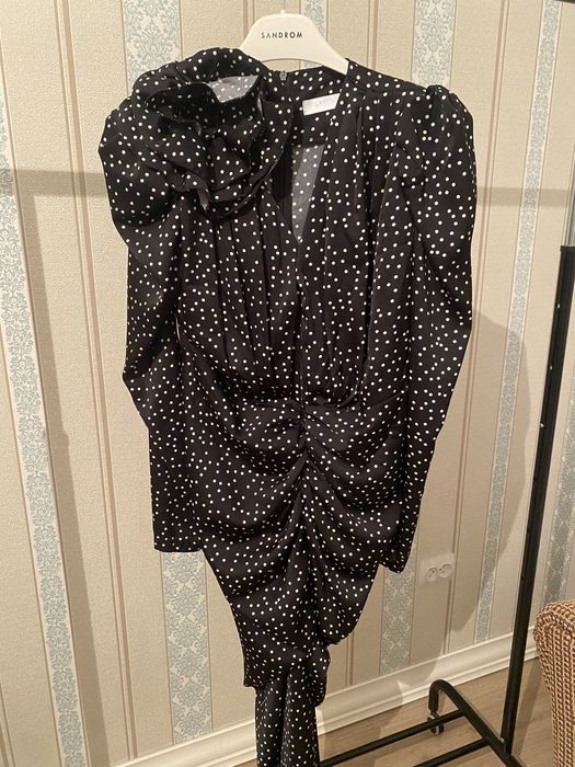 Платья в горошек