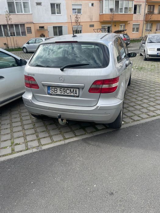 Vand mercedes b180