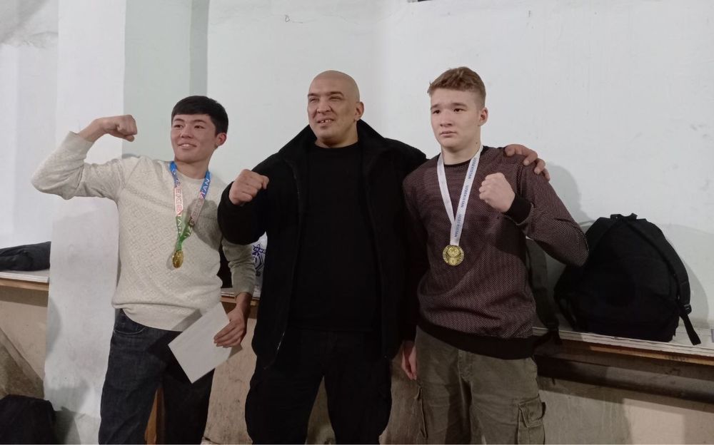 Секции по боксу.