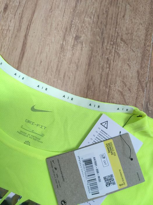 Tricou dama Nike Air mărimea S