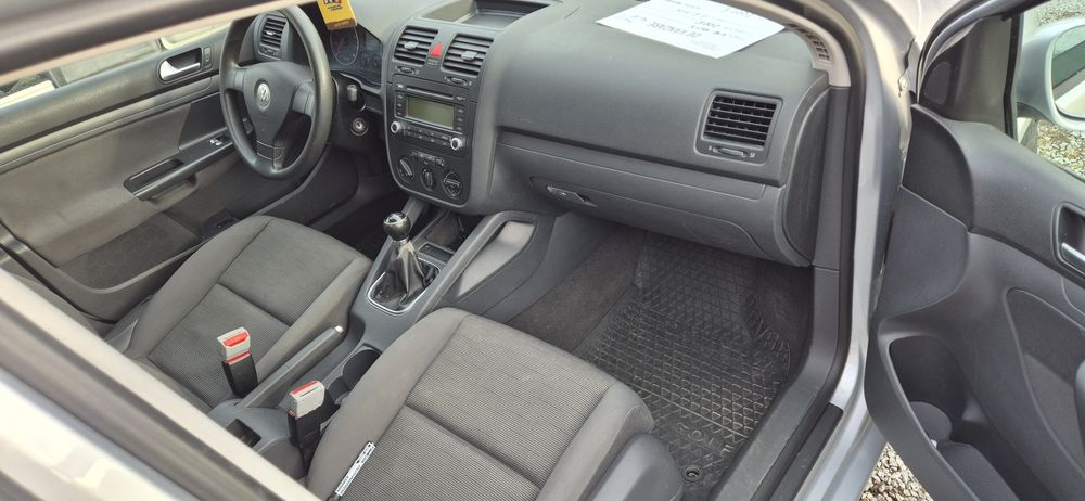 Gof 5 benzina an 2005