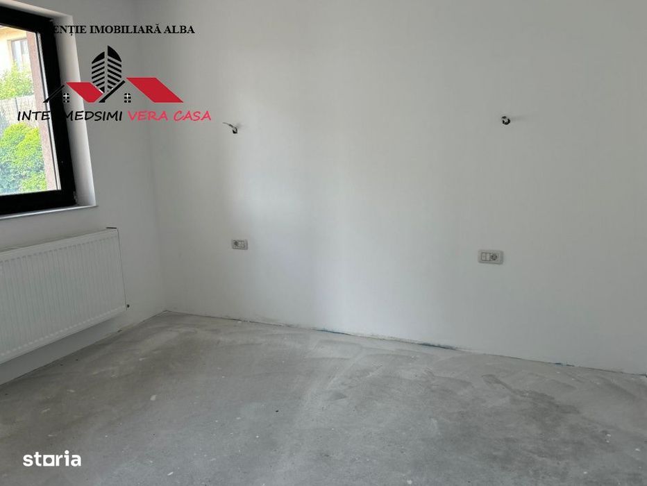 Casa noua 4 camere, 2 bai de vanzare Alba - Cetate in spate la Piata