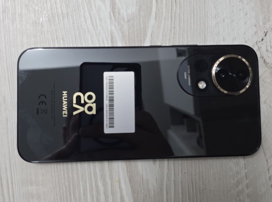 Huawei Nova 13 – NOU, neutilizat