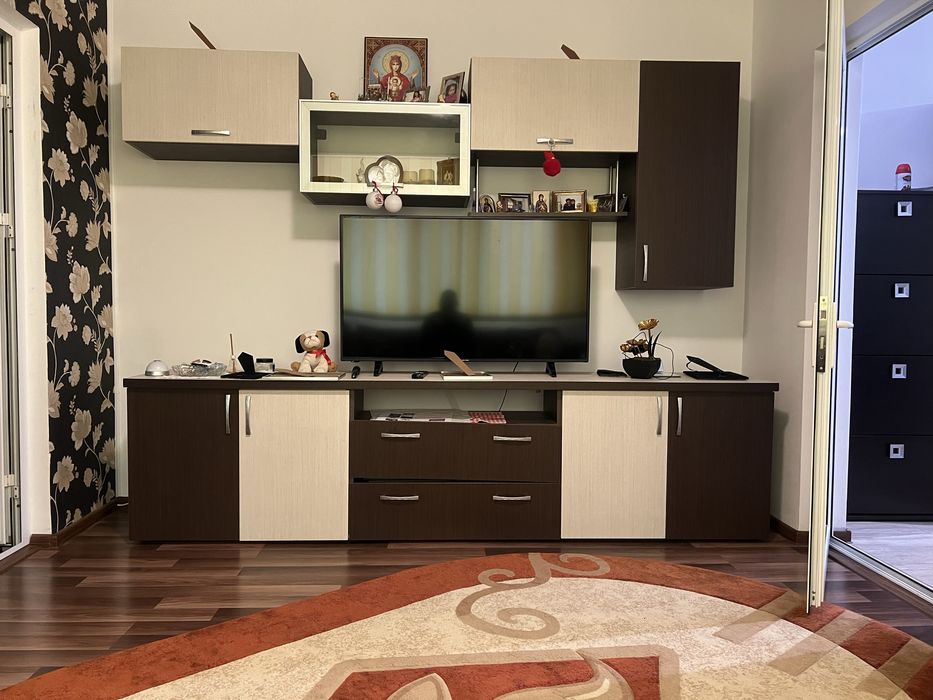 De vanzare mobila living