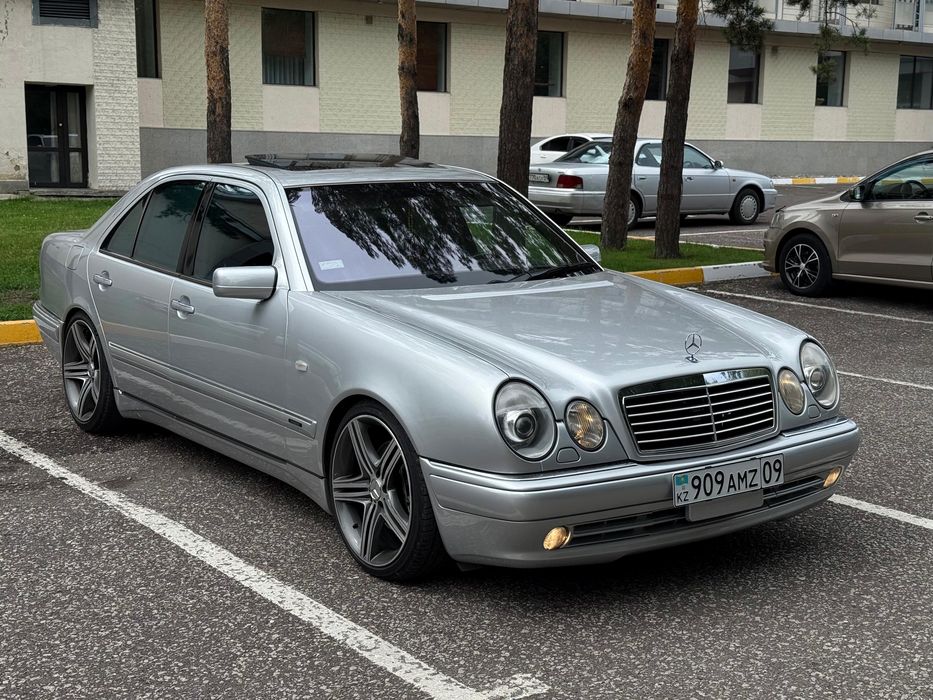 Продам обвес оригинал