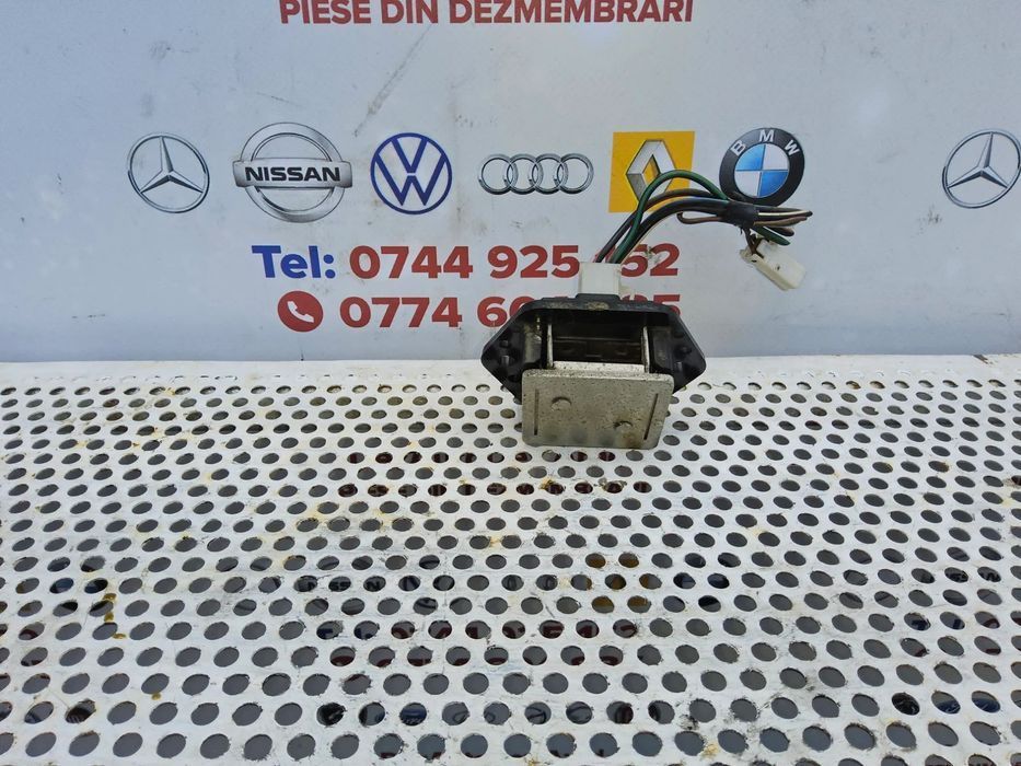 Rezistenta trepte Mitsubishi Pinin