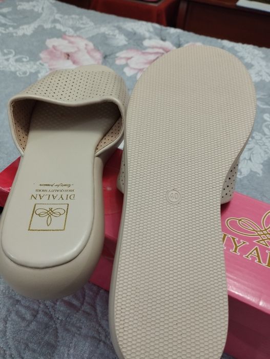 Летние босоножки