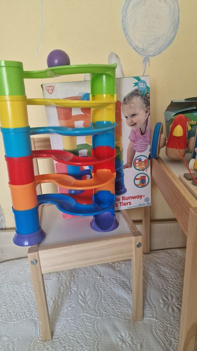 Детски/бебешки играчки и книжки, подходящи от 9м до 36м