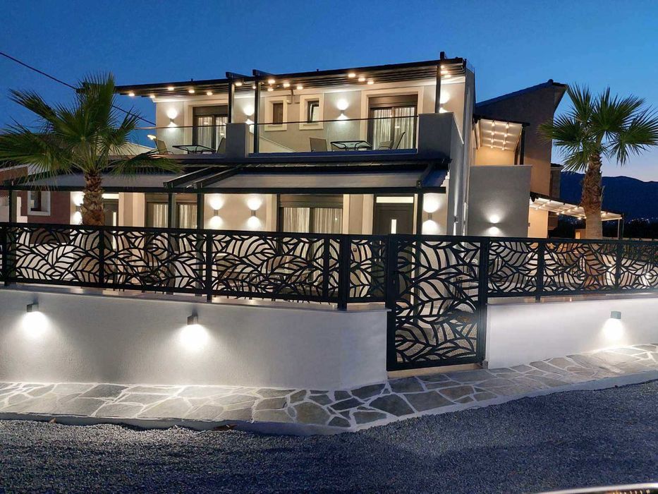 Апартаментен комплекс K138 (мезонет №1,2,3)  - Неа Перамос, Гърция