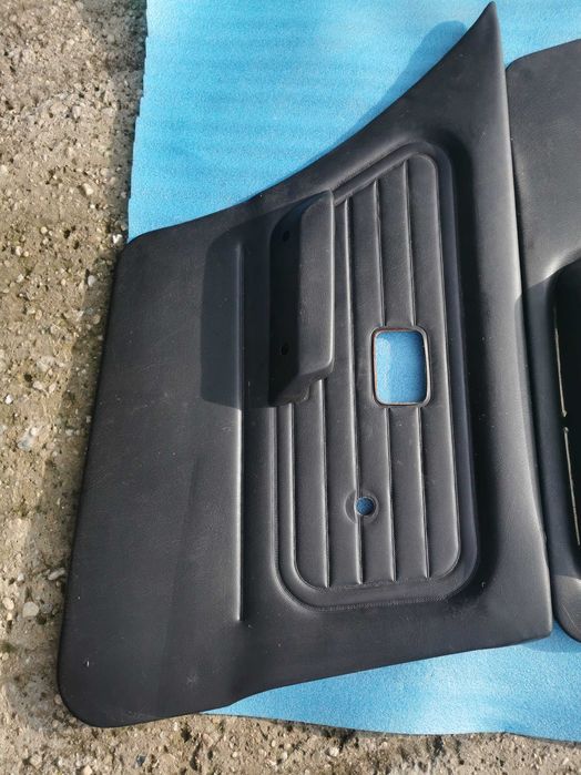 fete de usi piele bmw e30 ursulet berlina sedan 4 usi