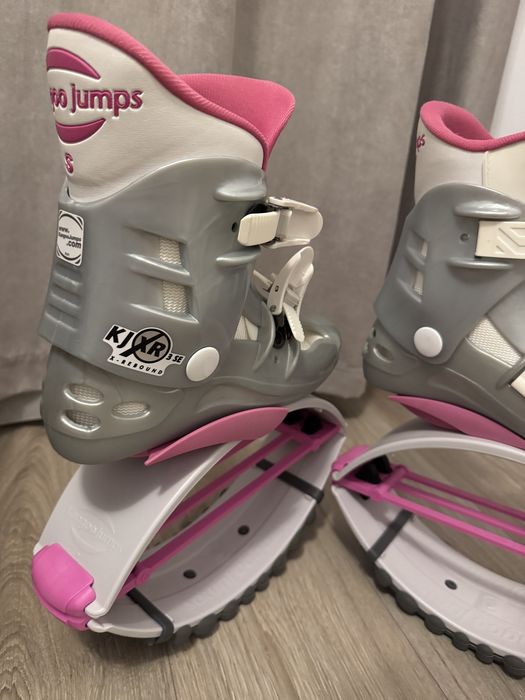 Kangoo Jumps XR3 SE originale, mărimea S, cu rucsac – stare foarte bună