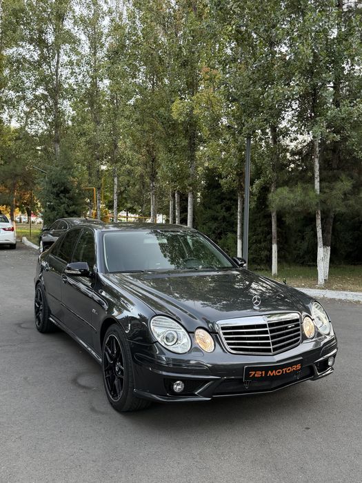Mercedes Benz W211 E320