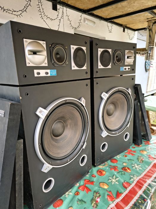 Boxe profesionale LS-1000 pe 4-căi HanTor  by Uher