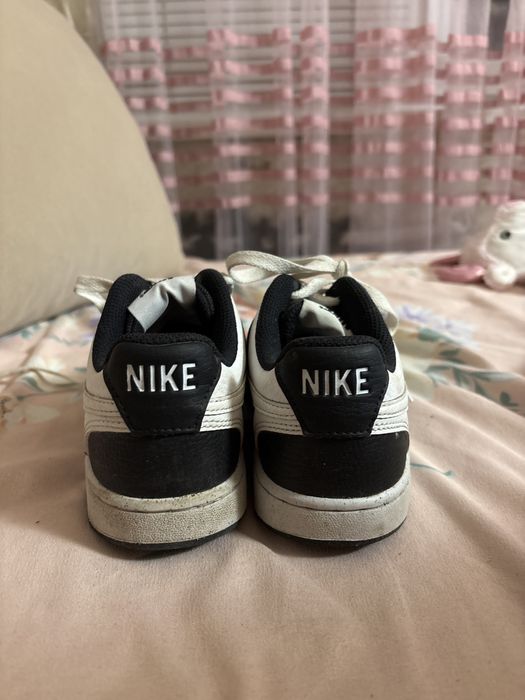 Nike  Court Vision Low