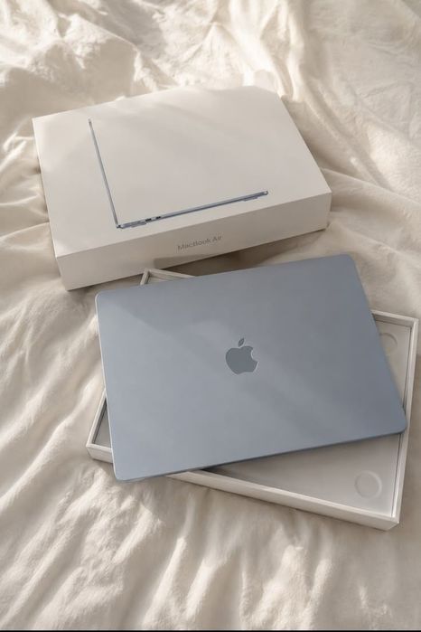 MacBook Air M4 13" 16/256GB Sky Blue — 100% batareya
