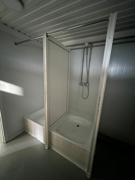 Контейнер с душевой, туалетом, санузел