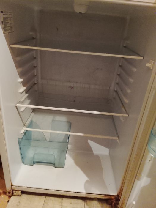 Холодильник продам