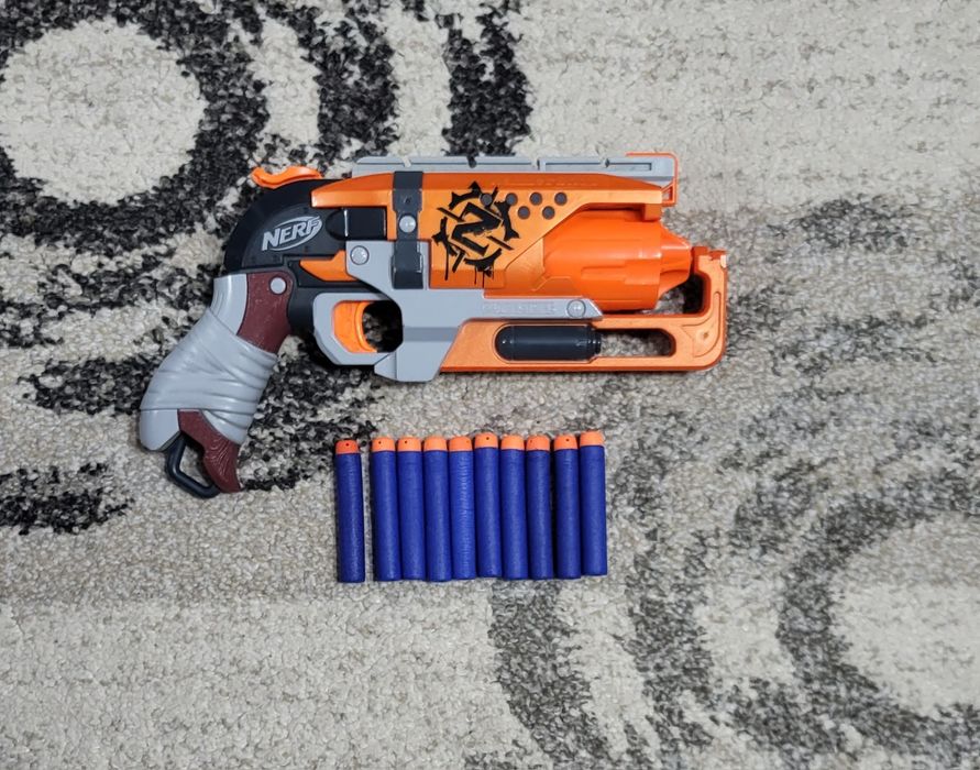 Продам бластеры Nerf
