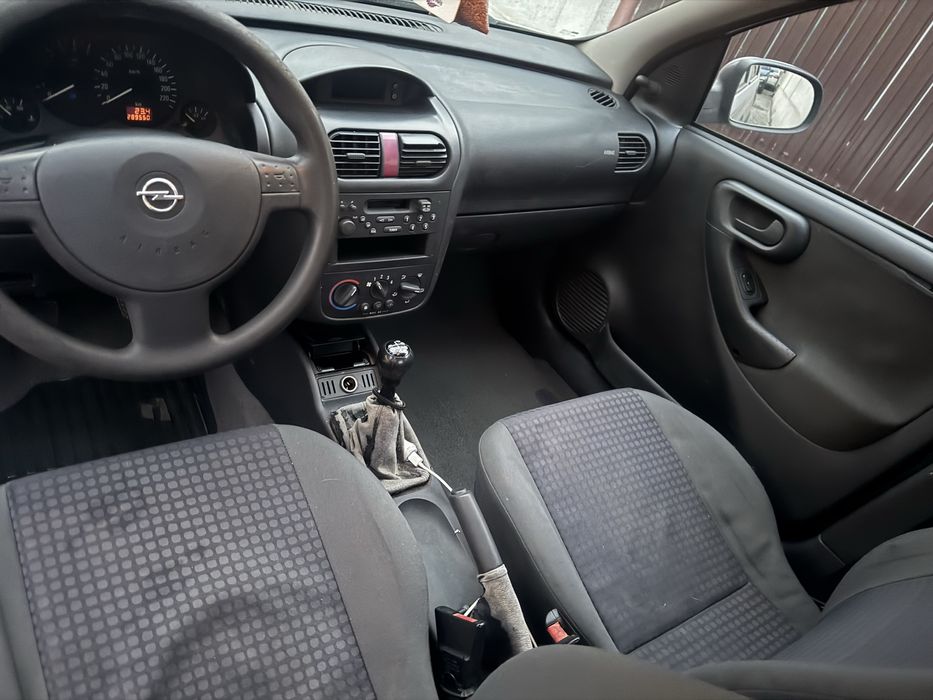 Opel Corsa C 1.2 2002 5 usi