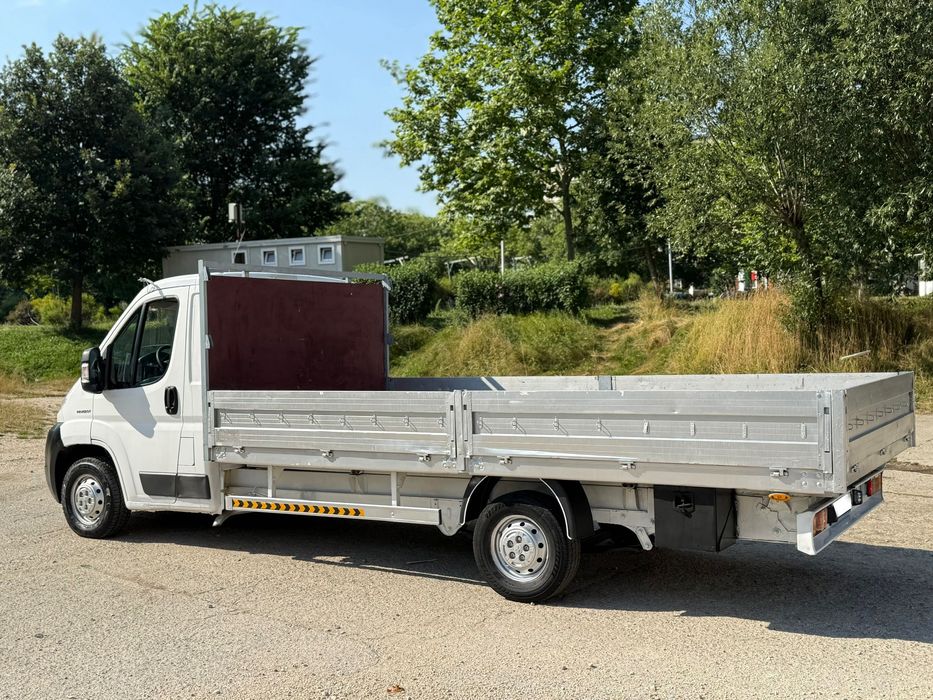 Autoutilitară Benă , Peugeot Boxer * 2009 * Cea mai lungă benă 4.5M