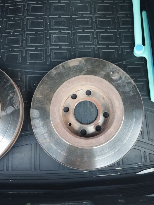 Тормозной диск на равон р3