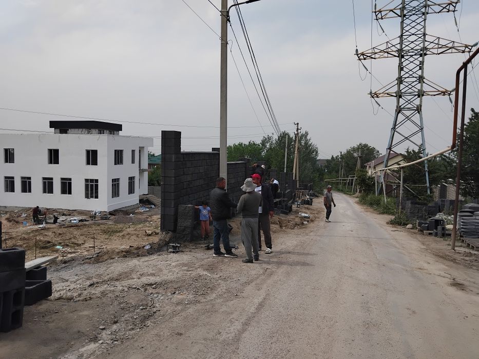 Бригада строител, работа, узбек