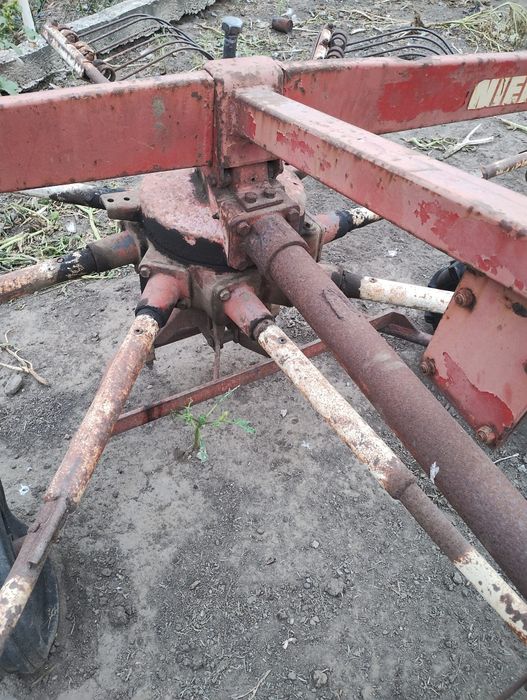 Grebla paianjen  și semănătoare păioase pe discurila schimb cu animale