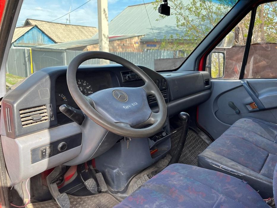 Продам Mercedes Sprinter 412D