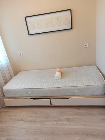 Дава се под наем Тристаен апартамент в Пловдив, Център - 95 кв.м за 600 € - Снимка #2