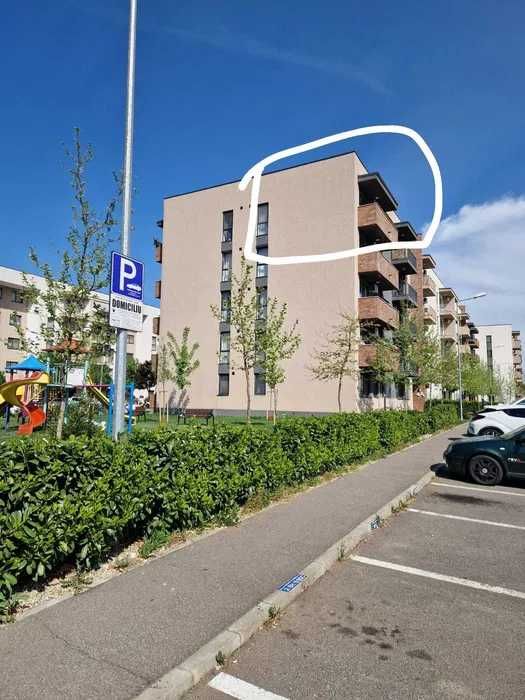 Apartament cu 3 camere de închiriat in Prima Universitatii