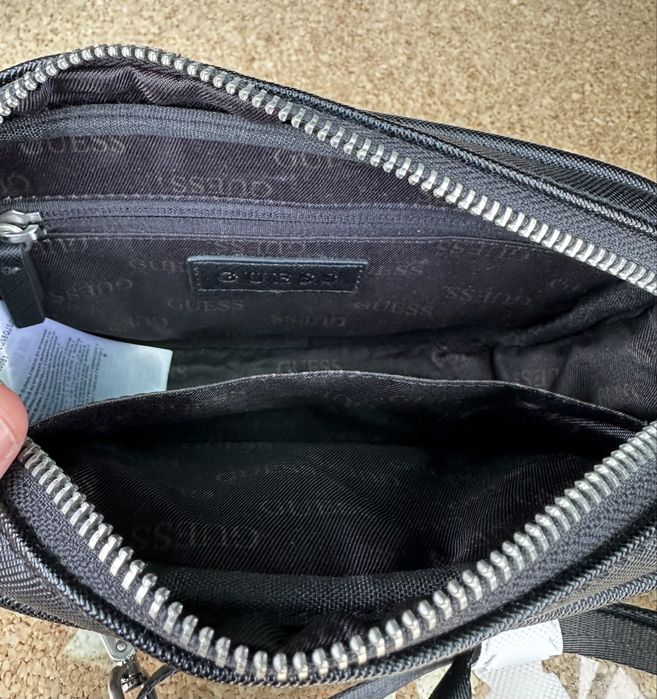 Чанта на Guess мъжка