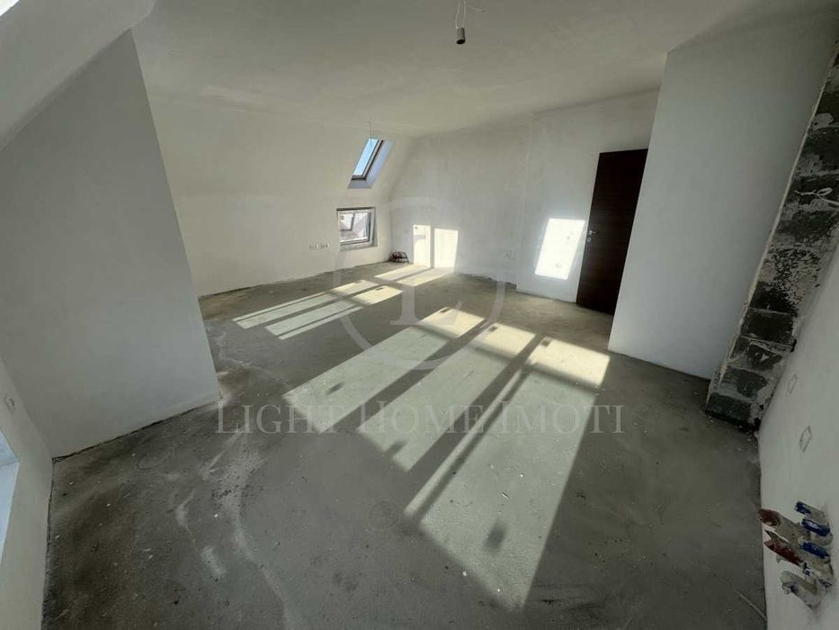 Реф. 1297 Тристаен с паркомясто АКТ 16 Тракия