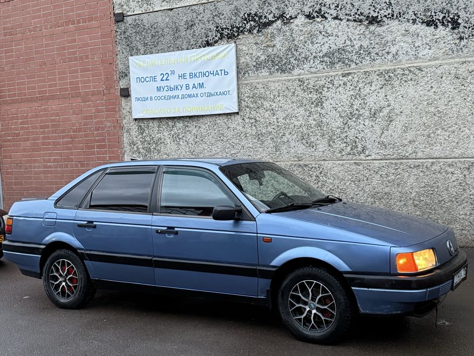 Пассат б3 седан 1.8 бензин механика