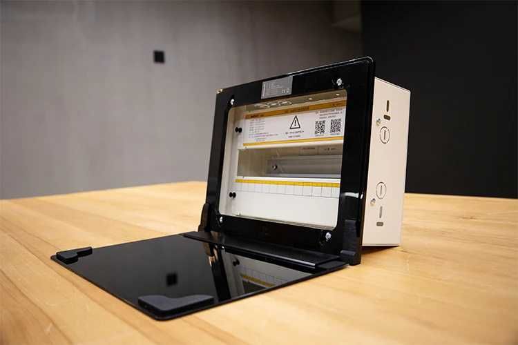 Метално електрическо табло за вграждане с капак от фибростъкло 14P